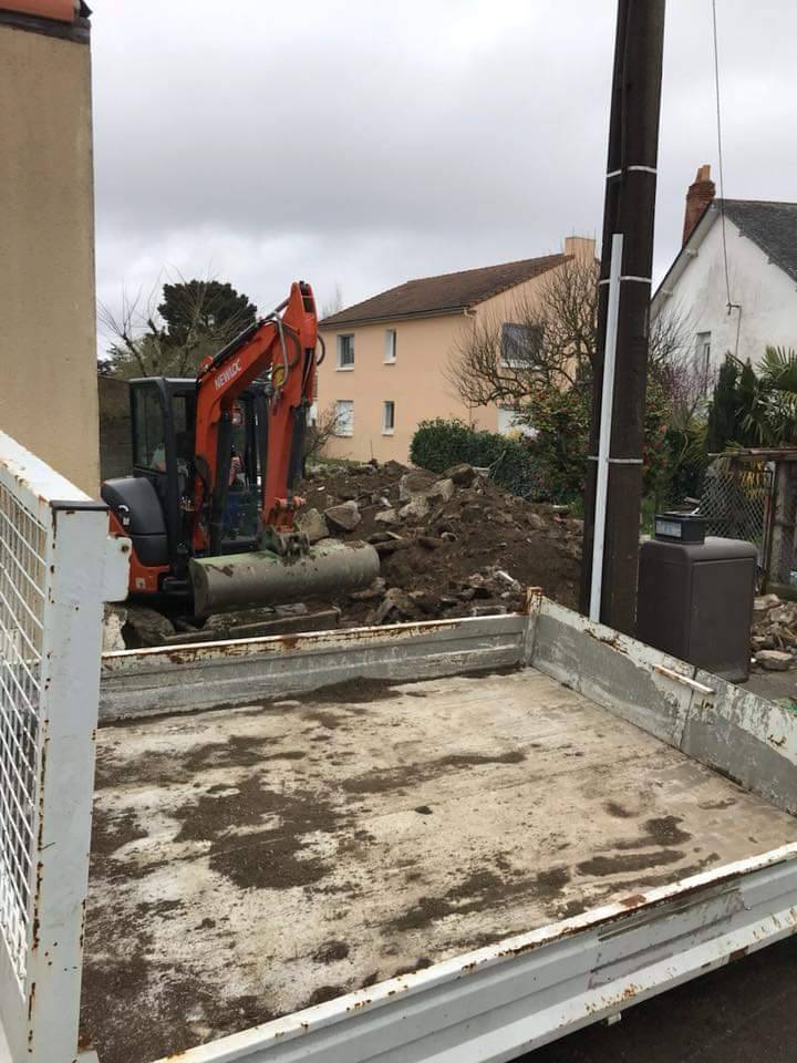 Terrassement enlèvement de gravats Rezé